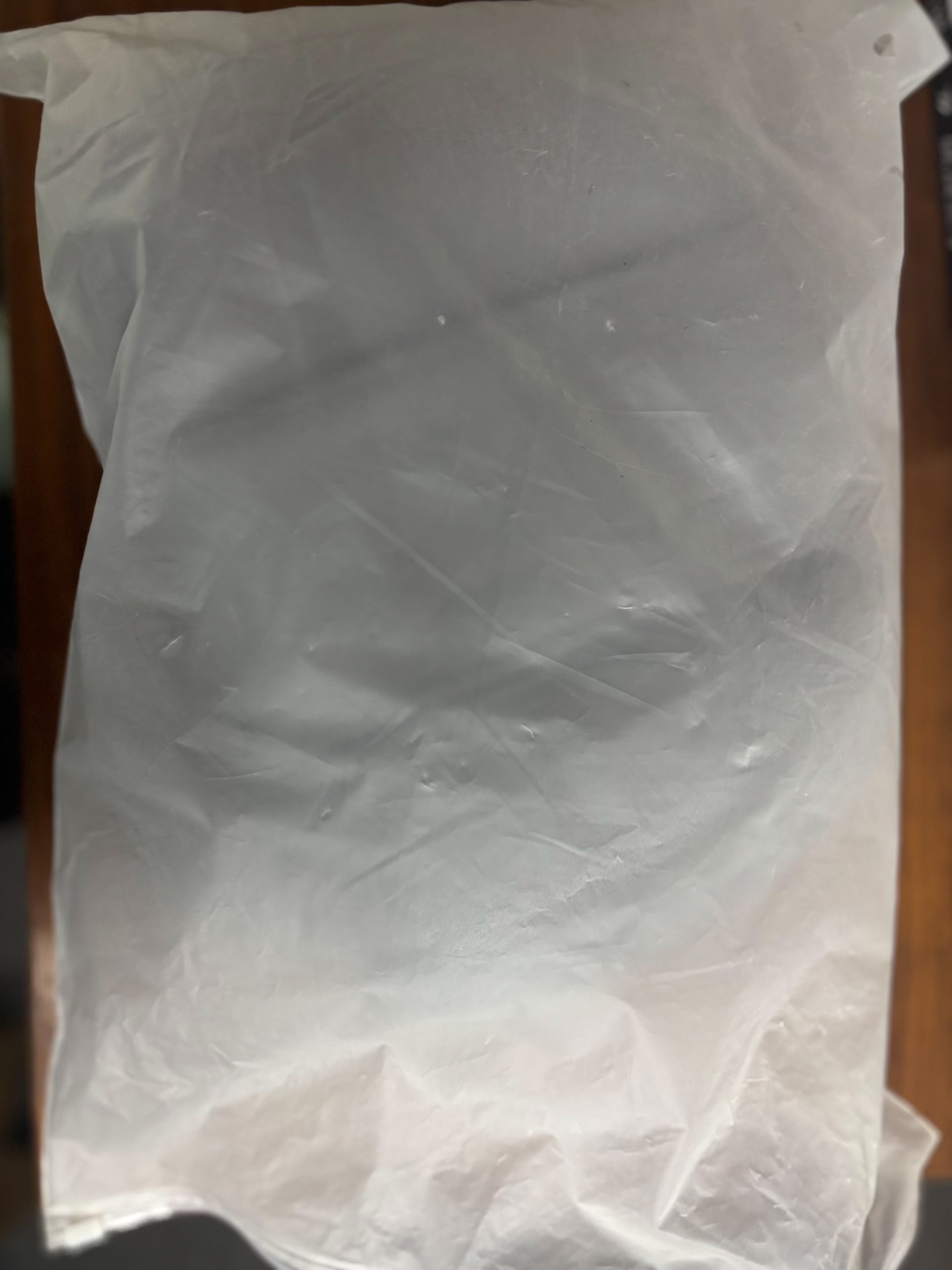 原厂头枕特价销售,还价勿扰!原价400多 原厂头枕特价销售,还价勿扰!原价400多