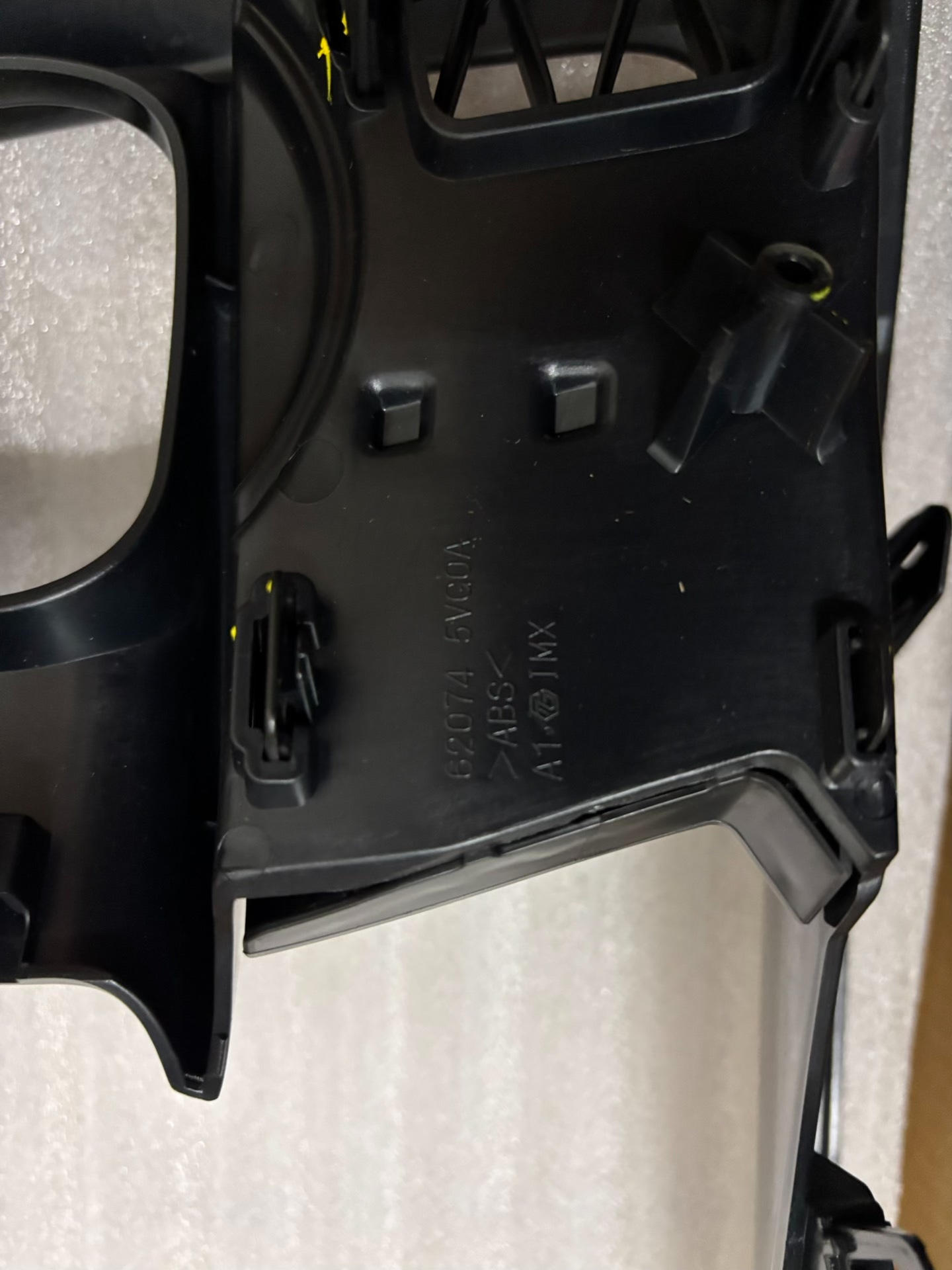 英菲尼迪qx55全新原厂雾灯罩!进口正品,单个价格,原厂包装 英菲尼迪qx55全新原厂雾灯罩!进口正品,单个价格,原厂包装