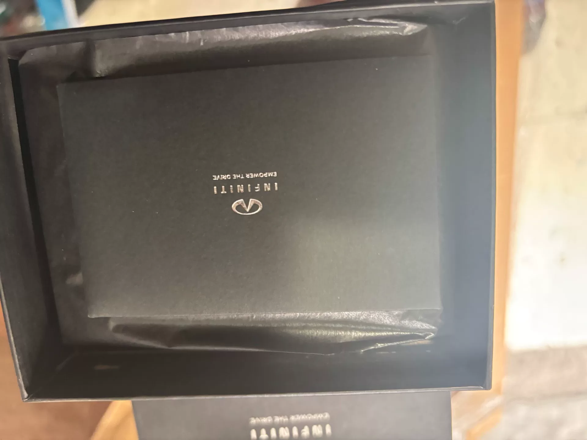 英菲尼迪纯正精品小牛皮驾驶证,行驶证证件夹!原装正品,带原包 英菲尼迪纯正精品小牛皮驾驶证,行驶证证件夹!原装正品,带原包