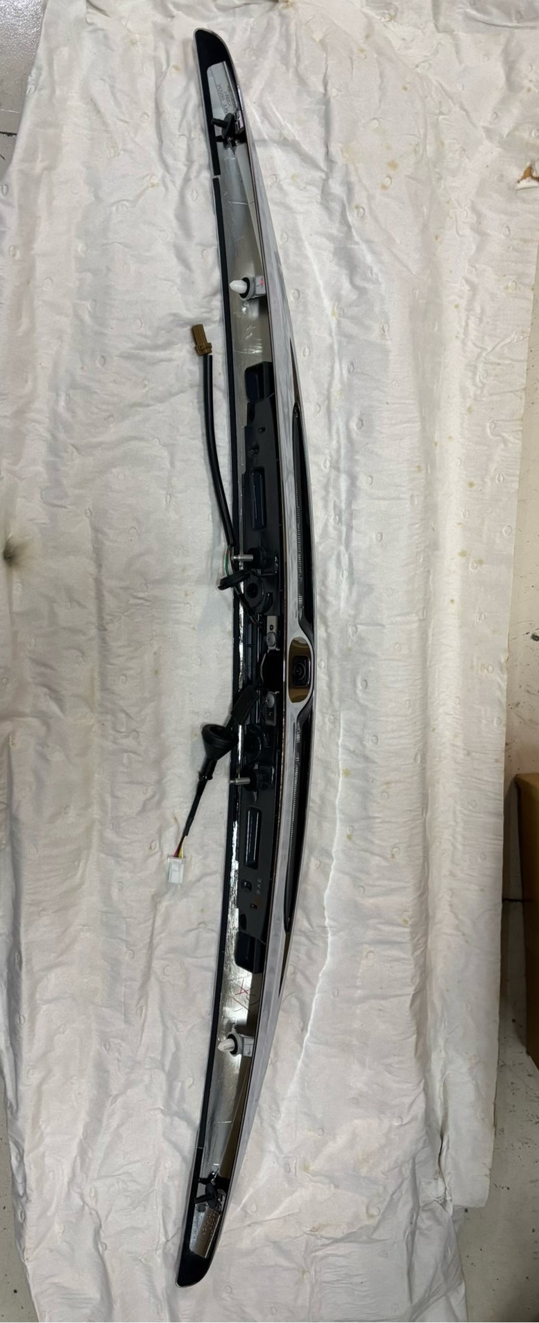 英菲尼迪g37原厂后盖亮条+后摄像头28442jj50a,日 英菲尼迪g37原厂后盖亮条+后摄像头28442jj50a,日