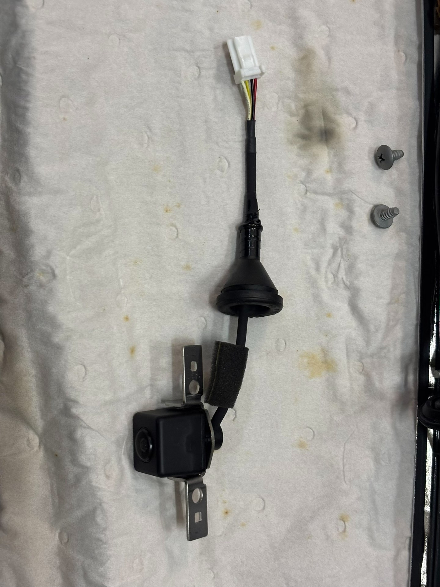 英菲尼迪g37原厂后盖亮条+后摄像头28442jj50a,日 英菲尼迪g37原厂后盖亮条+后摄像头28442jj50a,日
