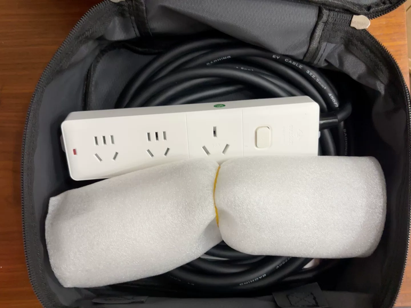 岚图原厂放电枪3.6kw,全新正品! 岚图原厂放电枪3.6kw,全新正品!