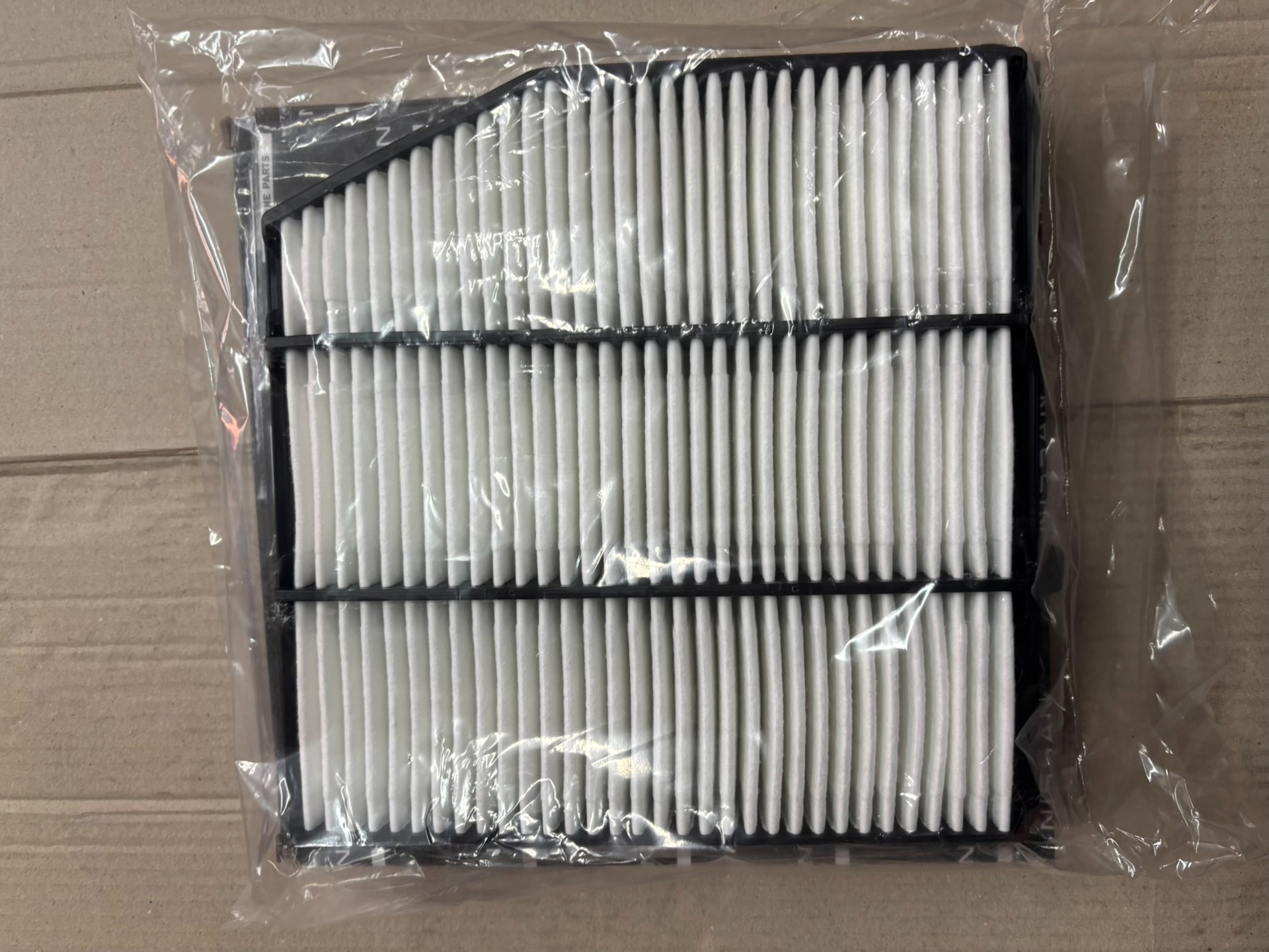 英菲尼迪qx60新款原厂空气格!全新正品!原厂配件,假一赔十 英菲尼迪qx60新款原厂空气格!全新正品!原厂配件,假一赔十