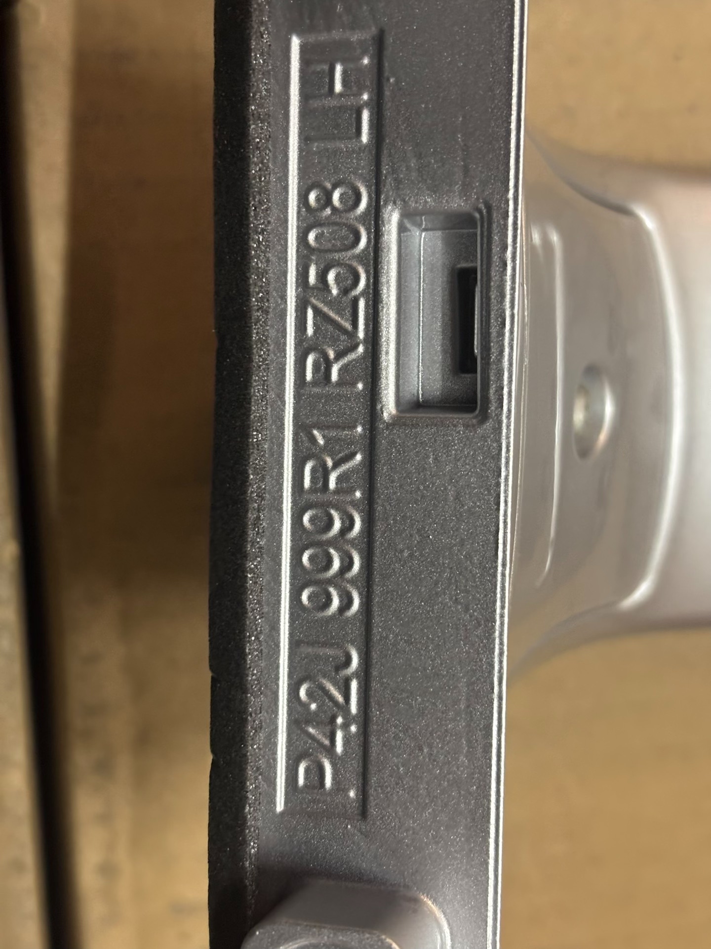 英菲尼迪原厂jx35 qx60 新款qx60 车顶横支架日 英菲尼迪原厂jx35 qx60 新款qx60 车顶横支架日