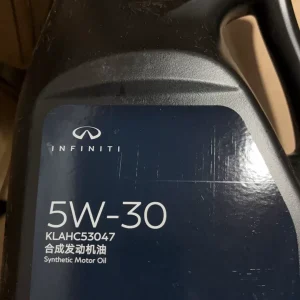 英菲尼迪原厂全合成机油5w 30,4l大桶装!全新未拆封,正