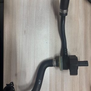奔驰274发动机燃油蒸发排放控制管，型号2740182101