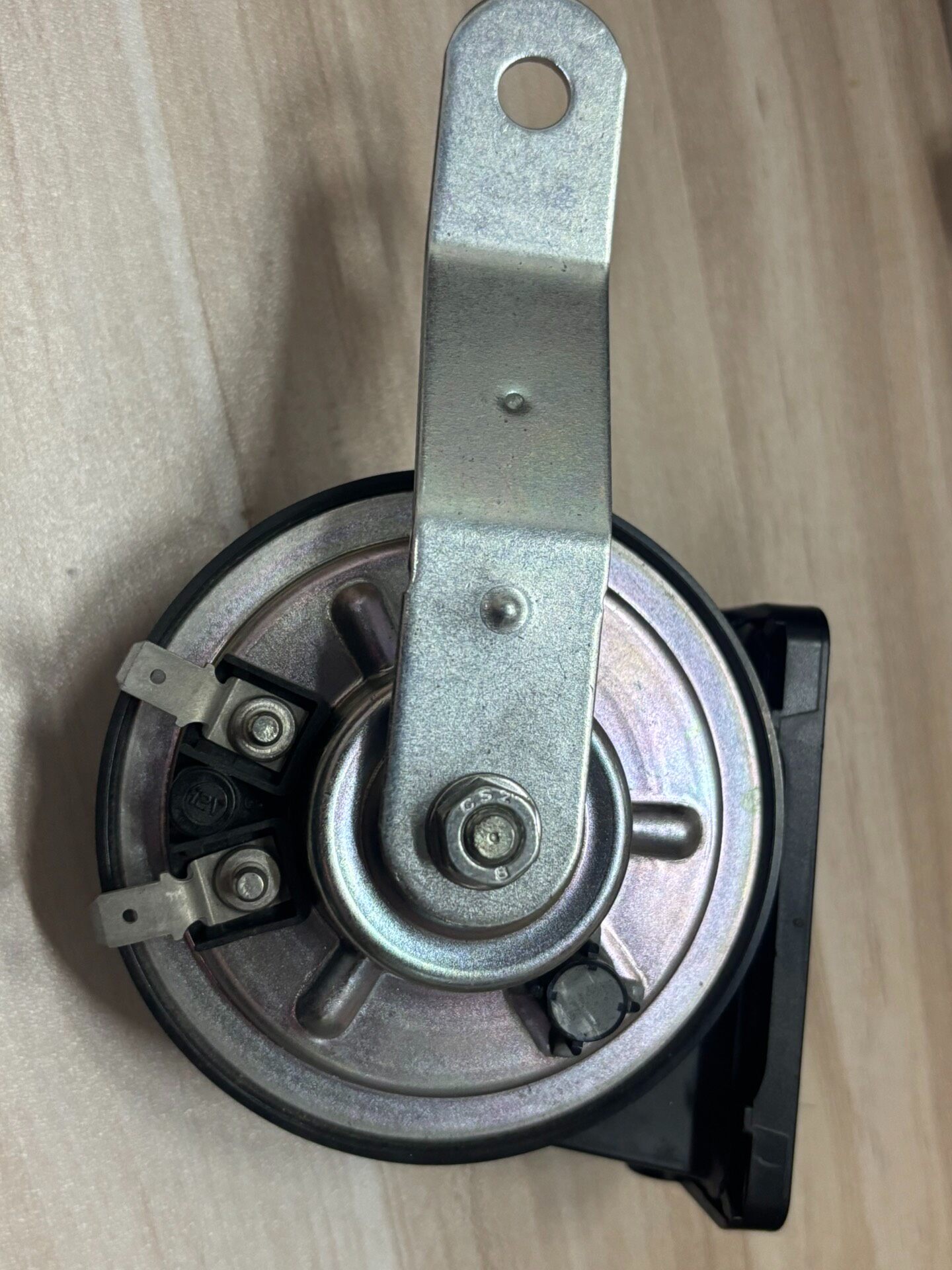 英菲尼迪qx50原厂低音喇叭!全新原厂正品! 英菲尼迪qx50原厂低音喇叭!全新原厂正品!