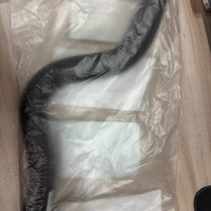 英菲尼迪q70l原厂后备箱密封条，全新未拆封！原厂正品，型号