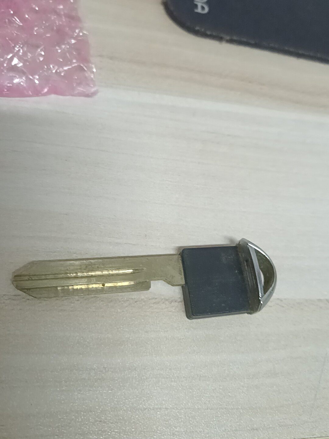 英菲尼迪原厂原包q50 q50l全车锁一套。有点瑕疵。 英菲尼迪原厂原包q50 q50l全车锁一套。有点瑕疵。