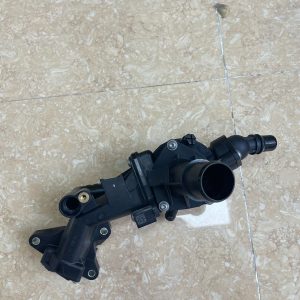 英菲尼迪纯正原厂qx30节温器