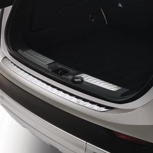 英菲尼迪qx30全新原厂后保险杠护板！