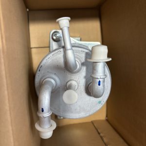 英菲尼迪qx80 日产途乐全新油冷散热器!