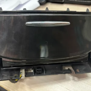 英菲尼迪原厂烟灰缸拆车件!适用qx50、ex25、ex35等