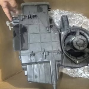 英菲尼迪qx60 jx 原厂原包纯正全新后鼓风机总成。后鼓