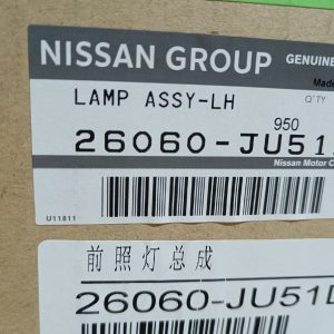 英菲尼迪跑车大灯